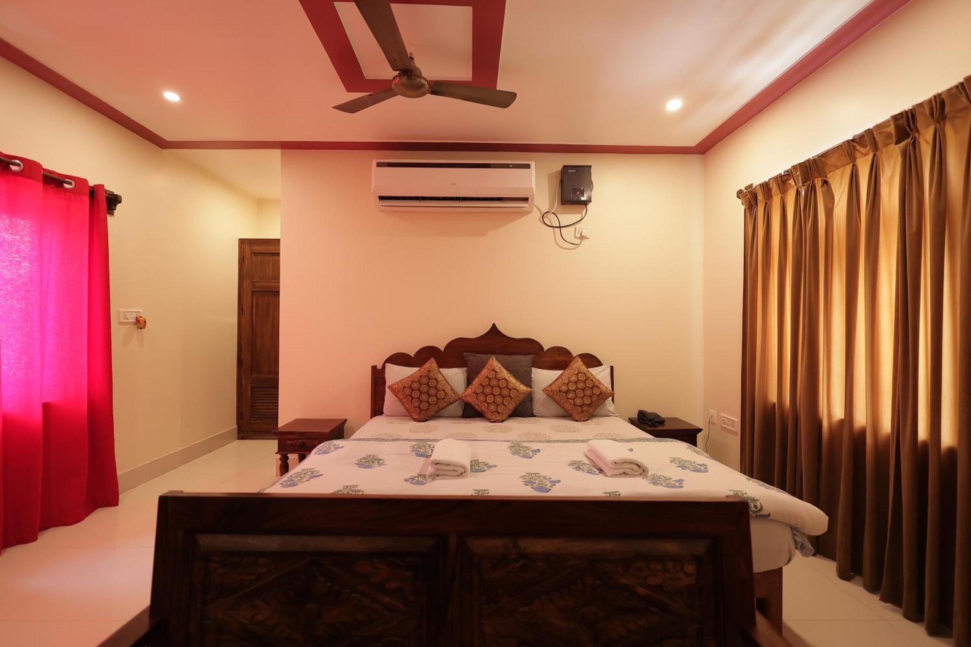 Mvt Guesthouse & Restaurant Vrindāvan المظهر الخارجي الصورة