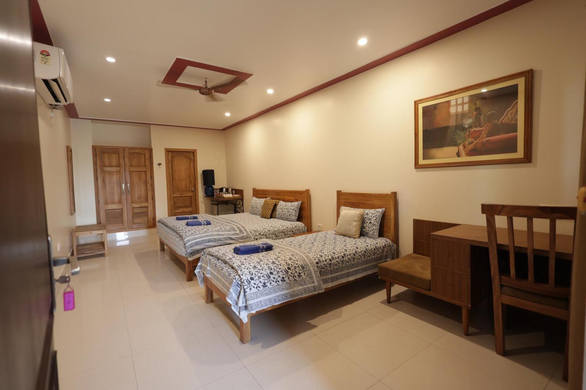 Mvt Guesthouse & Restaurant Vrindāvan المظهر الخارجي الصورة